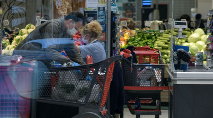 Τι αλλάζει στα σούπερ μάρκετ από Δευτέρα
