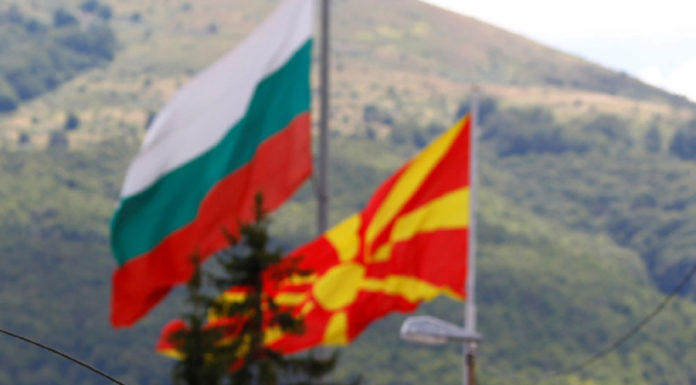 Σοβαρό επεισόδιο Σκοπίων – Σόφιας : «Η Βόρεια Μακεδονία είναι βουλγαρική» – Παρέμβαση ΕΕ