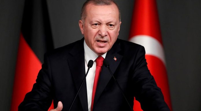Τέλος Εποχής … Του Κώστα Πάντζιου