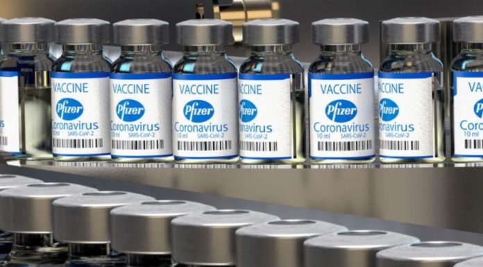 Μ. Σχοινάς: Από φθινόπωρο στην ΕΕ μόνο mRNA εμβόλια που καλύπτουν τις μεταλλάξεις