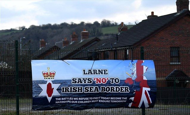 Brexit: Ανησυχία Ιρλανδίας για αναθεώρηση του Πρωτοκόλλου για τη Β. Ιρλανδία από το Λονδίνο