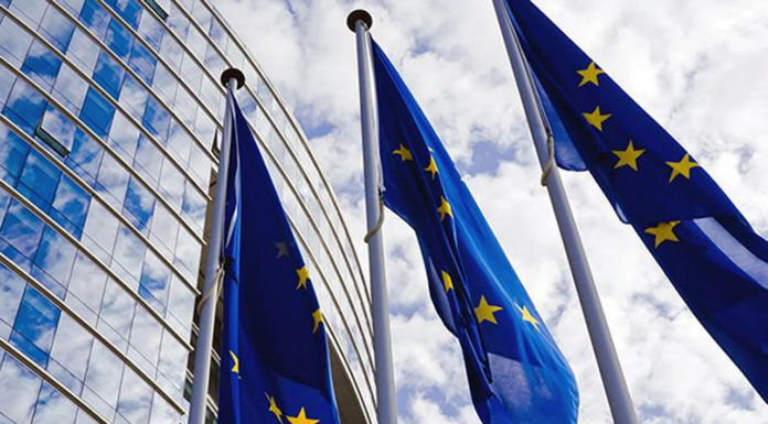 Η Ευρώπη ανοίγει ξανά το κεφάλαιο “ψηφιακός φόρος”