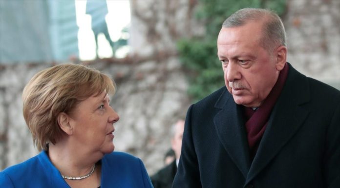 Γερμανικός Τύπος: Μέρκελ, το σημαντικότερο στήριγμα του Ερντογάν