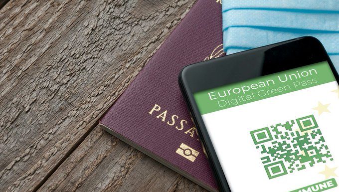 ΕΕ: Υπεγράφη ο κανονισμός για το Ευρωπαϊκό Ψηφιακό Πιστοποιητικό – Τι προβλέπει