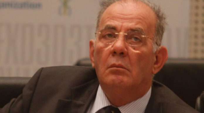 Στη δίνη της αβεβαιότητας… Του Γιάννη Κυριόπουλου