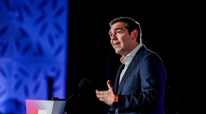 Εμβολιασμοί: Ο Τσίπρας εγκατέλειψε με βαριά καρδιά τον… επιστημονικό «πολακισμό»