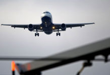 Αεροπορικά ταξίδια με ανοιχτά κινητά