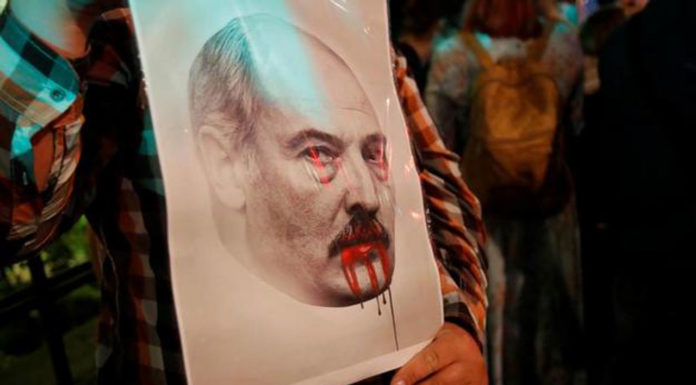 Η εποχή των δημοκρατιών-ζόμπι