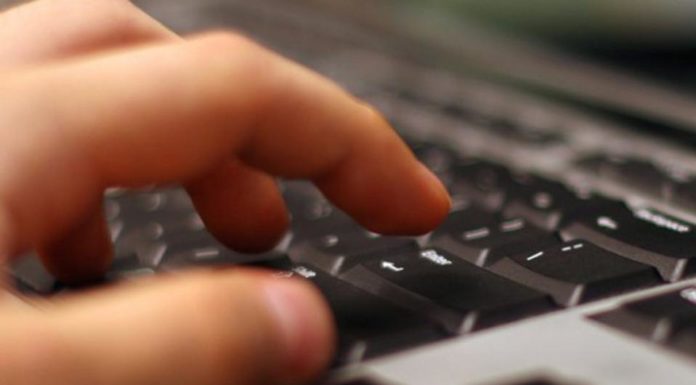 Η διαδικτυακή μετάδοση της διανοητικής τερατολογίας… Του Δημήτρη Δημητράκου