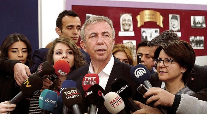 Τουρκία: Η ήρεμη δύναμη που απειλεί τον Ταγίπ Ερντογάν