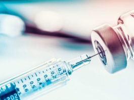 Εμβόλια Moderna vs Pfizer «σημειώσατε 1», δείχνει η πρώτη μεγάλη συγκριτική έρευνα