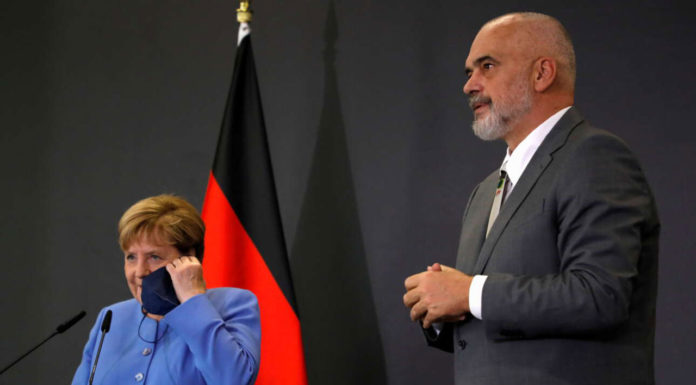 Τι έκανε η Άνγκελα Μέρκελ στην Αλβανία;