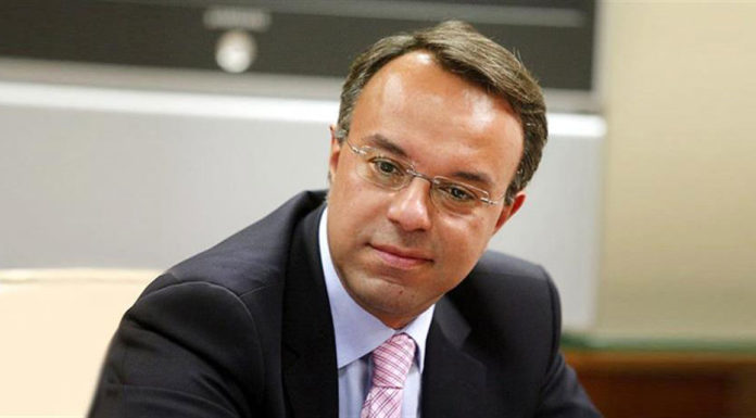Σταϊκούρας: Εξωγενές και παροδικό το κύμα ανατιμήσεων