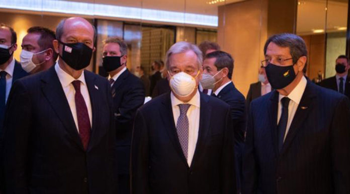 Κυπριακό: Mόνο οι βρετανικές ιδέες στο τραπέζι