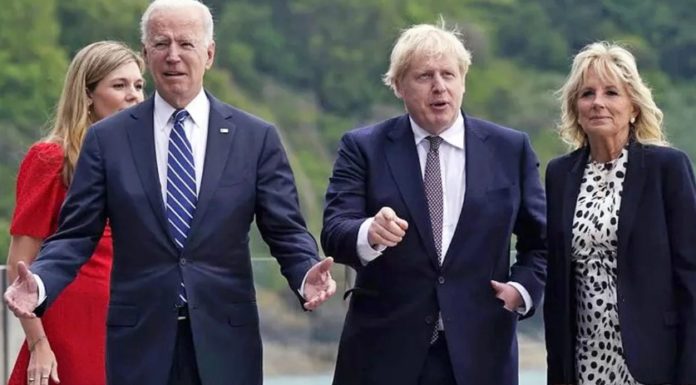 AUKUS: Στη σύνοδο G7 της Κορνουάλης, πίσω από την πλάτη του Μακρόν, «ψήθηκε» το deal για τα πυρηνικά υποβρύχια