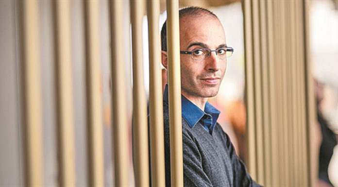 Γιουβάλ Νόα Χαράρι – «Ο επόμενος ιός μπορεί να είναι ψηφιακός»