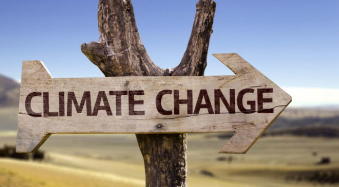 Είναι πραγματική ή απλά βολεύει η κλιματική αλλαγή;