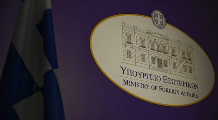 Σκληρή απάντηση Αθήνας σε Άγκυρα: «Απαράδεκτες, προκλητικές απειλές»