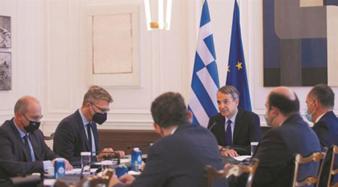 Σε τεντωμένο σκοινί η κυβέρνηση