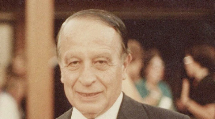 Λάμπρος Ευταξίας – Ο μαικήνας, ο ρέκτης