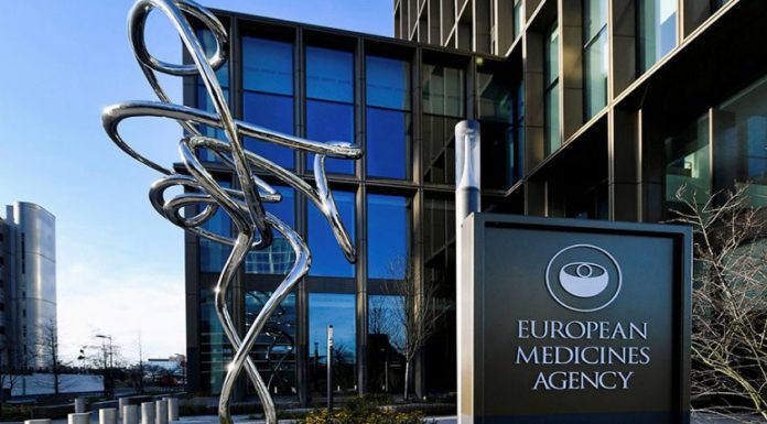 Εμβόλιο Novavax: Πράσινο φως από EMA για χρήση σε άτομα από 18 ετών