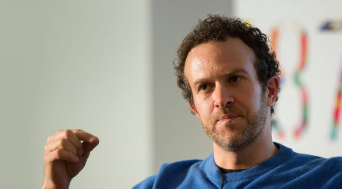 Αγνοήστε τον κόσμο που φεύγει… Του Jason Fried