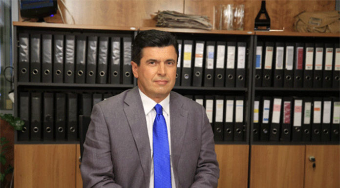Η “βιομηχανία” των ΜΚΟ όζει… Του Κώστα Στούπα