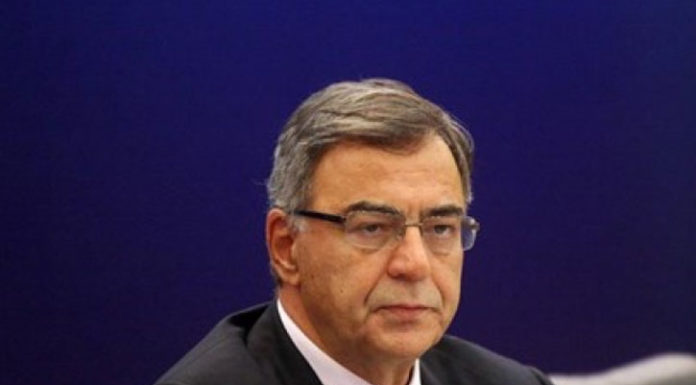 Τρικυμία σε πράσινο ποτήρι… Του Νίκου Χριστοδουλάκη