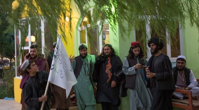 Αφγανιστάν: Επαναλειτουργία πανεπιστημίων από τους Ταλιμπάν – Σε διαφορετικές αίθουσες οι γυναίκες