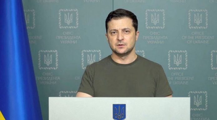 Πόλεμος στην Ουκρανία: «Fast-track» ένταξη στην Ε.Ε. ζητεί ο Ζελένσκι