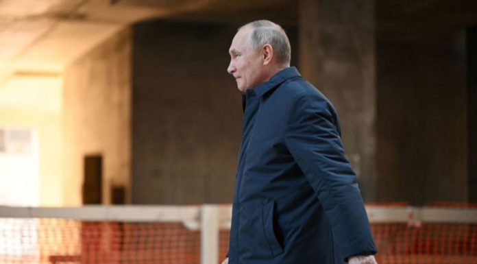 Πρώην στέλεχος CIA: Ο Πούτιν δεν φοβάται πραξικόπημα, θα έπρεπε να φοβάται τους δικούς του κατασκόπους