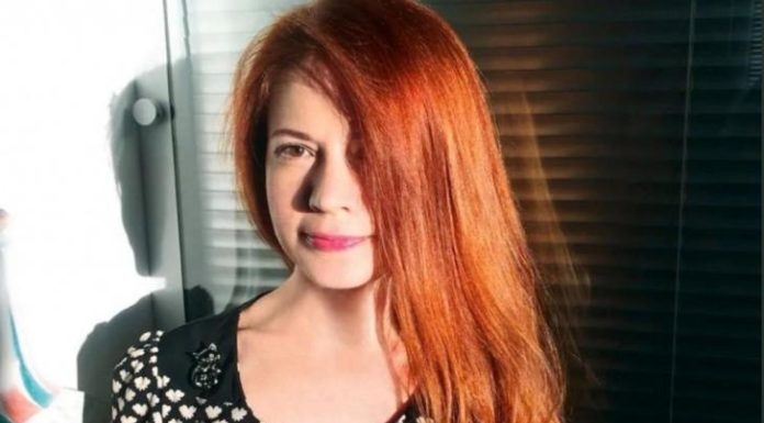 Ρωσίδα δημοσιογράφος σκοτώθηκε στο Κίεβο από ρωσικά πυρά