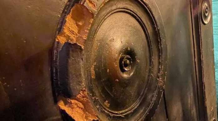 Κωνσταντινούπολη: Βανδάλισαν την αυτοκρατορική πύλη της Αγίας Σοφίας -Έντονη αντίδραση από το ΥΠΕΞ