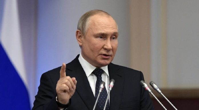 Washington Post: Η Γαλλία προσφέρει μια διέξοδο στον Πούτιν … Του David Von Drehle