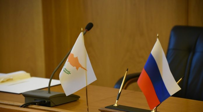 Έτσι μας έκαναν ρωσική αποικία – Υπήρξαμε ατύπως εκπρόσωποι της Μόσχας στην ΕΕ
