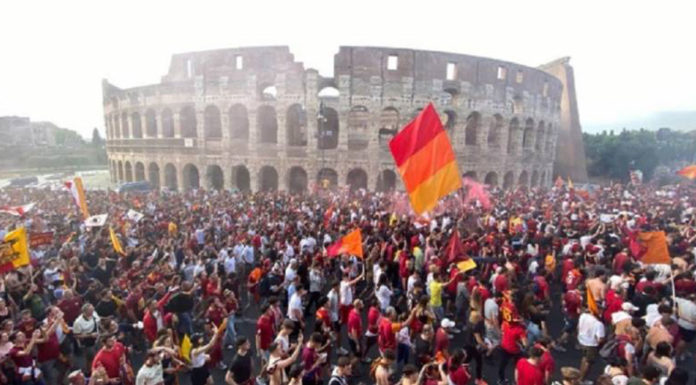 Αποθέωση της Ρόμα από 100.000 φίλους της