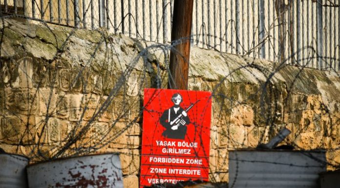 Να μεταναστεύσουμε στη «Βόρεια Κύπρο» να γράφουμε ελεύθερα … Του Μάνου Βουλαρίνου