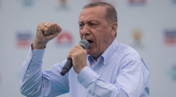 Μήνυμα Ρωσίας σε Τουρκία: Ασύνετη ενδεχόμενη στρατιωτική επιχείρηση στη Συρία