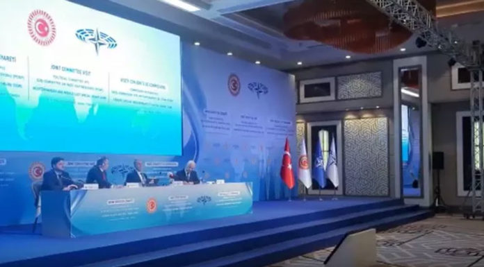 Σοβαρό επεισόδιο μεταξύ Ελλήνων βουλευτών και Ακάρ: Μίλησε για αποστρατιωτικοποίηση- Πάρτε πίσω το casus belli, του απάντησαν