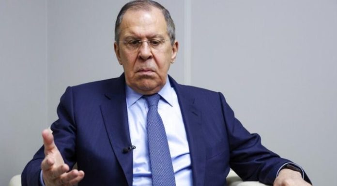 Λαβρόφ: Δεν εισβάλαμε στην Ουκρανία – Η Ρωσία δεν ντρέπεται