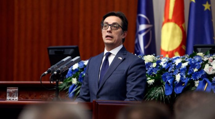 Β. Μακεδονία: Ανεβαίνουν οι τόνοι με Βουλγαρία – Ούτε η Ελλάδα δεν μας ταπείνωσε τόσο