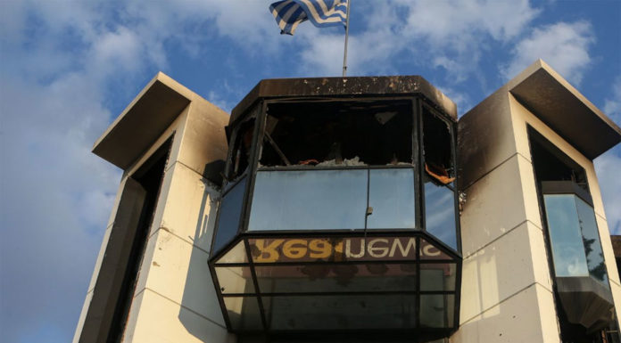 Οι κουραμπιέδες της νύχτας… Του Βασίλειου Γρηγ. Παπαδάκη