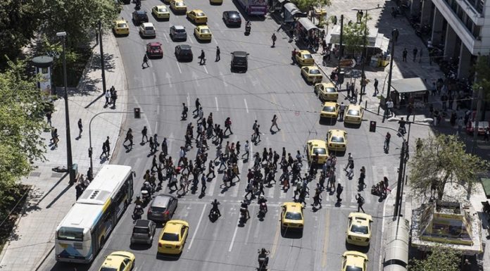 Απογραφή 2021 – αποτελέσματα: 10.432.481 άτομα ο πληθυσμός της Ελλάδας