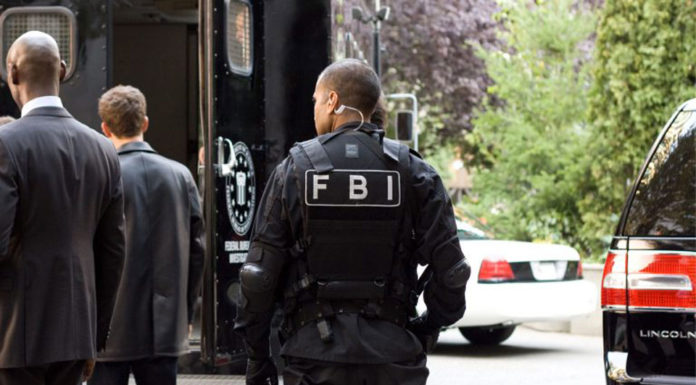 Επικίνδυνη η έρευνα του FBI στον Τραμπ