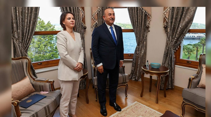 Η Αναλένα Μπέρμποκ σε Αθήνα – Άγκυρα: «Οι Γερμανοί κατάλαβαν ότι ο Ερντογάν δεν κάνει μόνον σόου με την Ελλάδα»