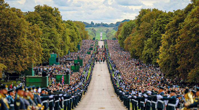 Βασίλισσα Ελισάβετ Β΄: Τελευταίο αντίο με λαμπρότητα και συμβολισμό