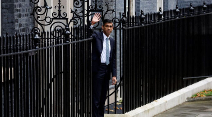 Βρετανία: Ομονοήστε γιατί χανόμαστε, λέει ο Σούνακ