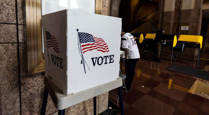 ΗΠΑ: Κερδίζουν οι Ρεπουμπλικάνοι τη Βουλή, ντέρμπι η Γερουσία