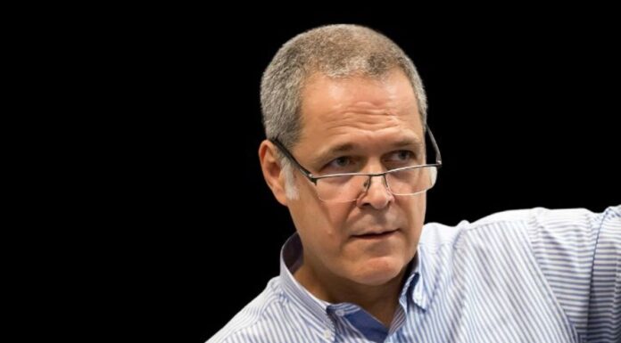 DNA σκυλιών ή μήπως πολιτικών;… Του Θάνου Τζήμερου