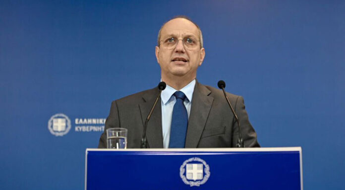 Απάντηση Αθήνας σε Τσαβούσογλου: «Η Ελλάδα δεν εκφοβίζεται, ούτε τρομοκρατείται»